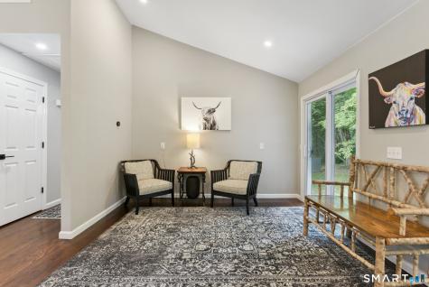 85 Michael Drive Guilford CT 06437