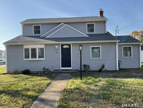 12 East Bishop Street Waterford CT 06385