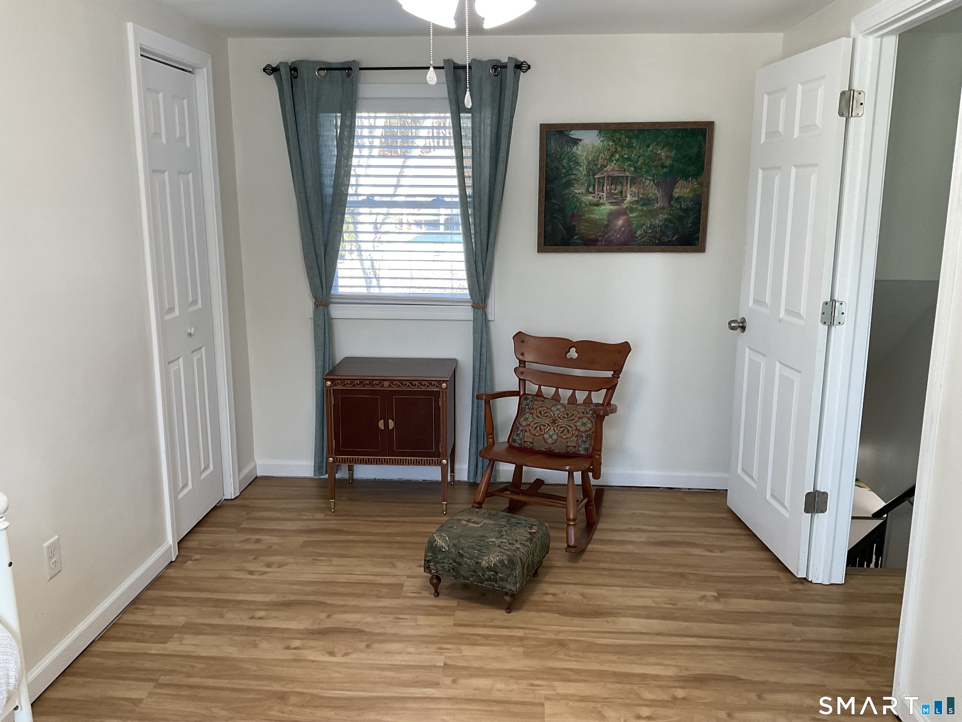 12 East Bishop Street Waterford CT 06385