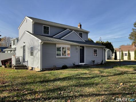 12 East Bishop Street Waterford CT 06385