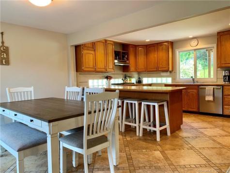 11 Candlewood Road New Fairfield CT 06812