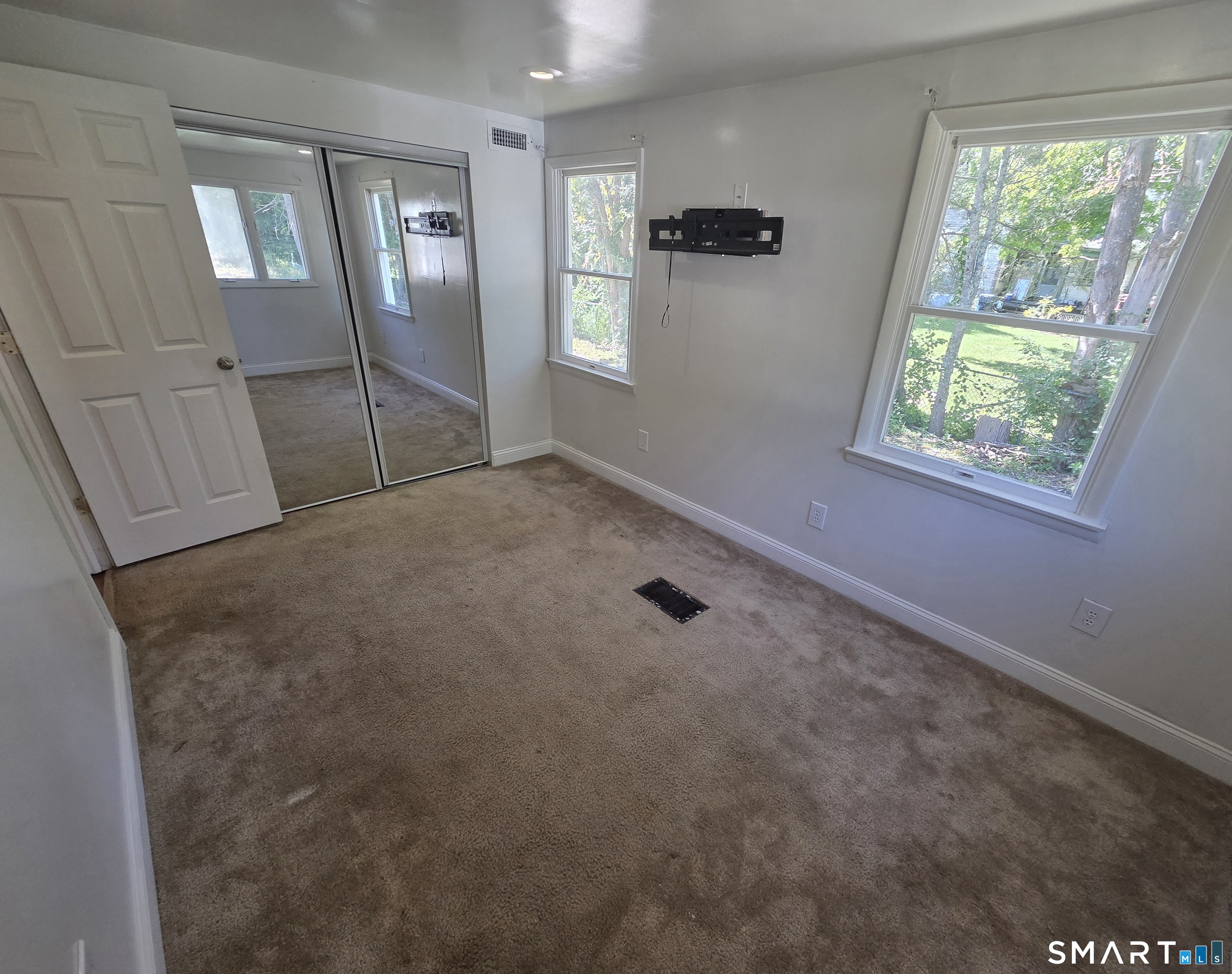 684 Main Street Plymouth CT 06782