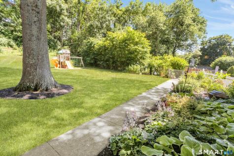 180 Weeping Willow Lane Fairfield CT 06825