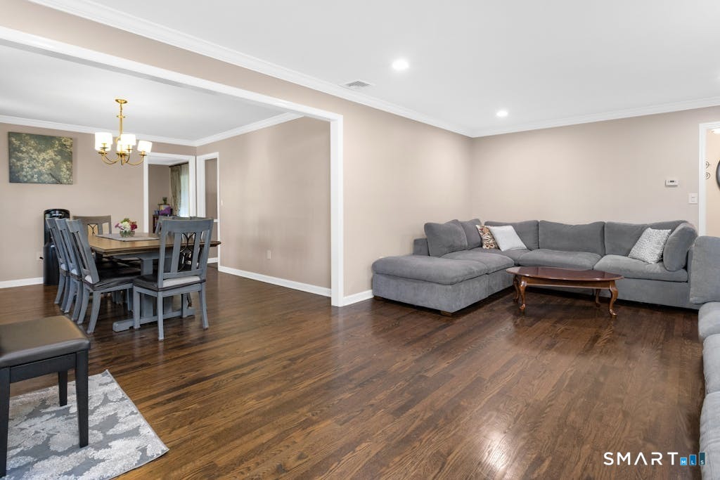 180 Weeping Willow Lane Fairfield CT 06825