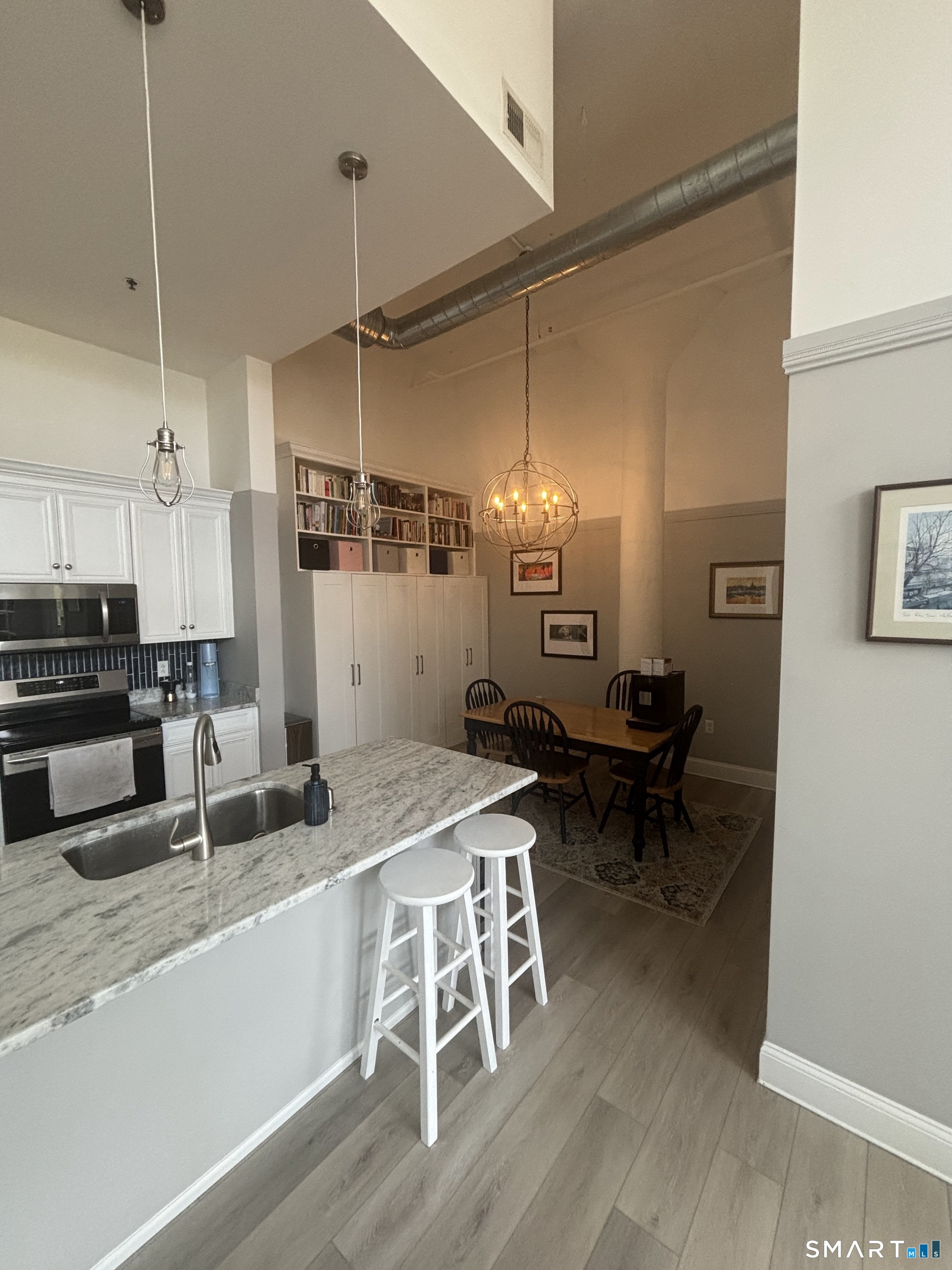33 Mechanic Street Windsor CT 06095