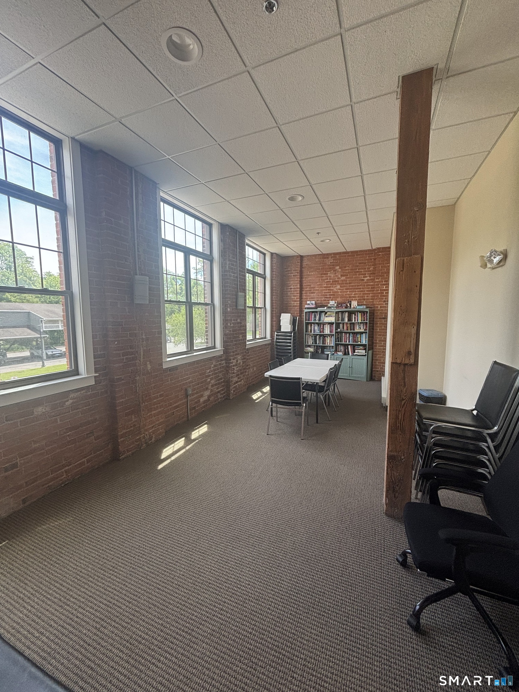 33 Mechanic Street Windsor CT 06095