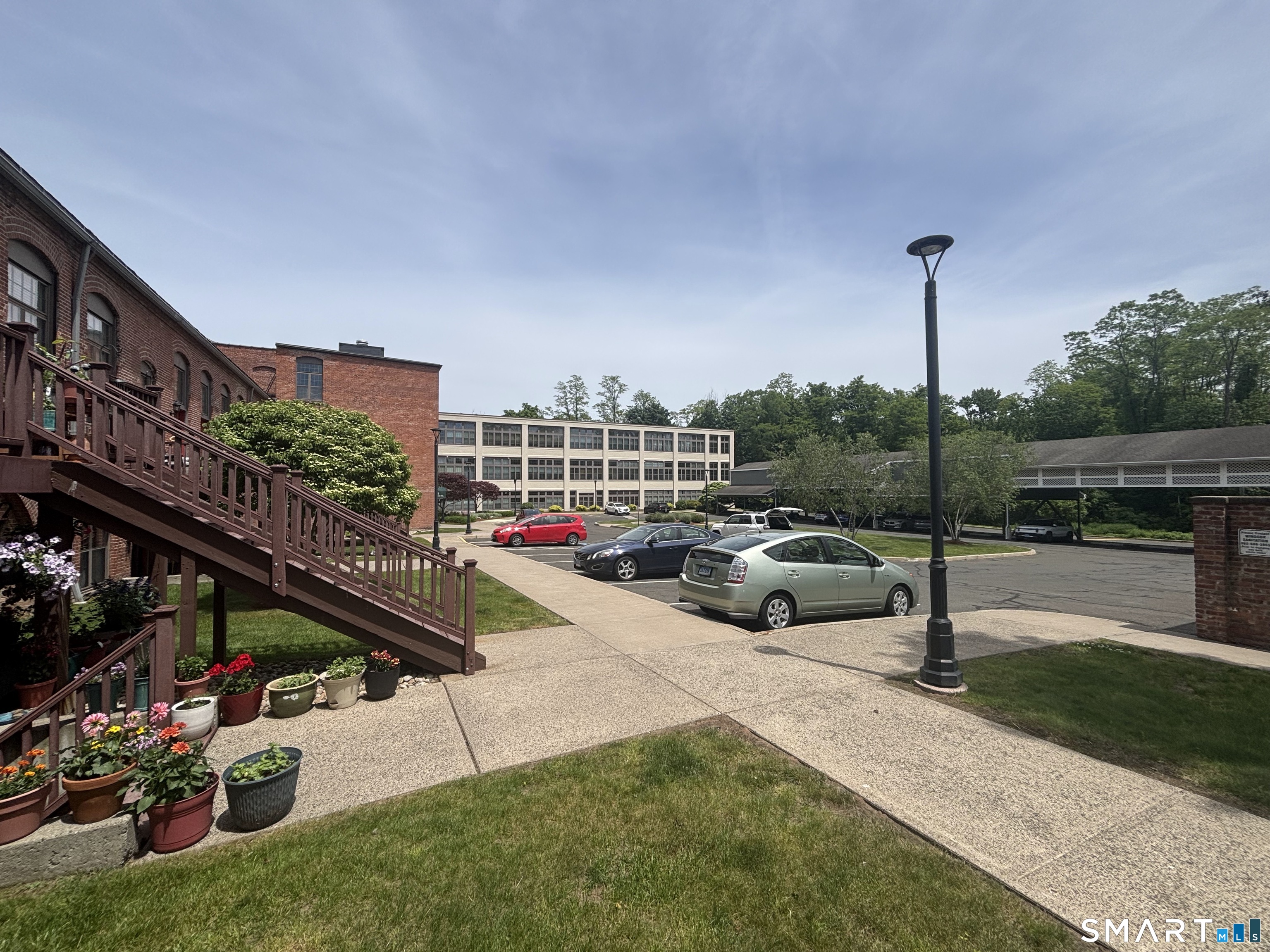 33 Mechanic Street Windsor CT 06095