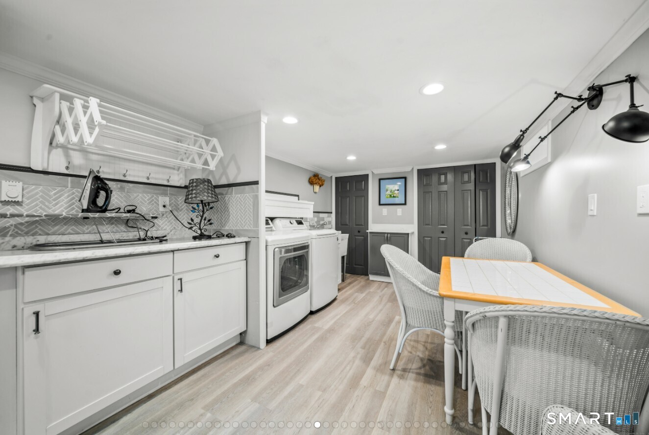 92 Kenmore Road Bloomfield CT 06002