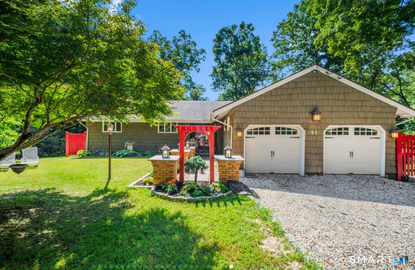 92 Kenmore Road Bloomfield CT 06002