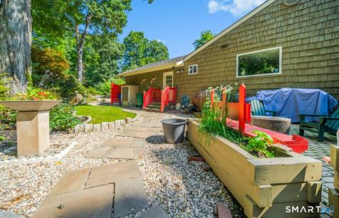 92 Kenmore Road Bloomfield CT 06002