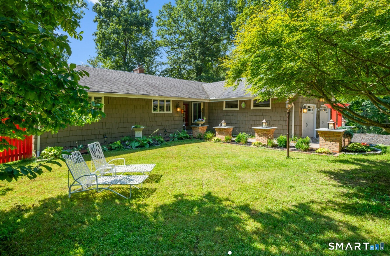 92 Kenmore Road Bloomfield CT 06002