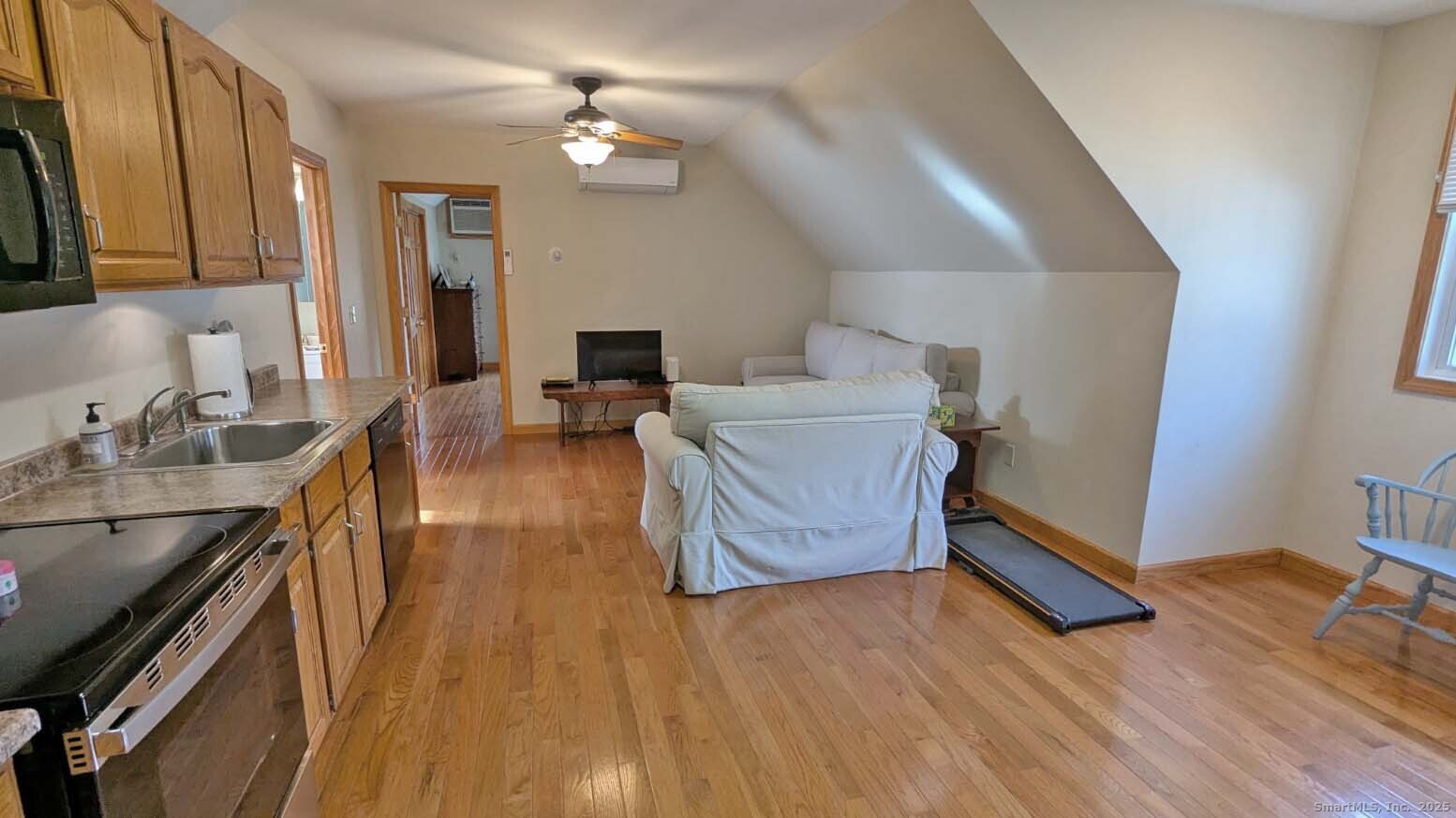 34 Hog Hill Road East Hampton CT 06424