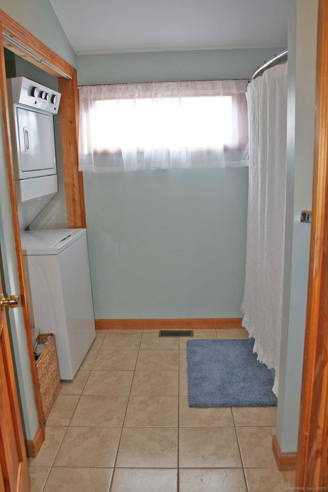 34 Hog Hill Road East Hampton CT 06424