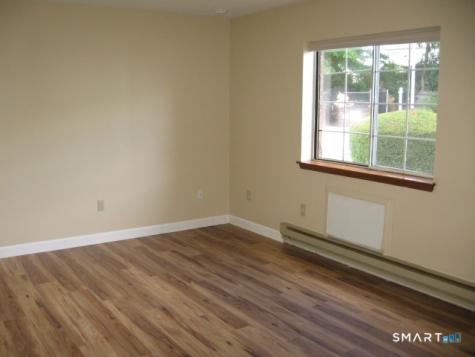 975 Meriden Road Waterbury CT 06705