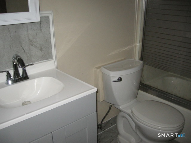 975 Meriden Road Waterbury CT 06705