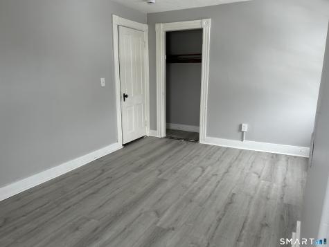 22 Hawthorne Street Norwich CT 06360