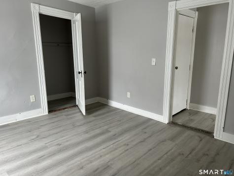 22 Hawthorne Street Norwich CT 06360