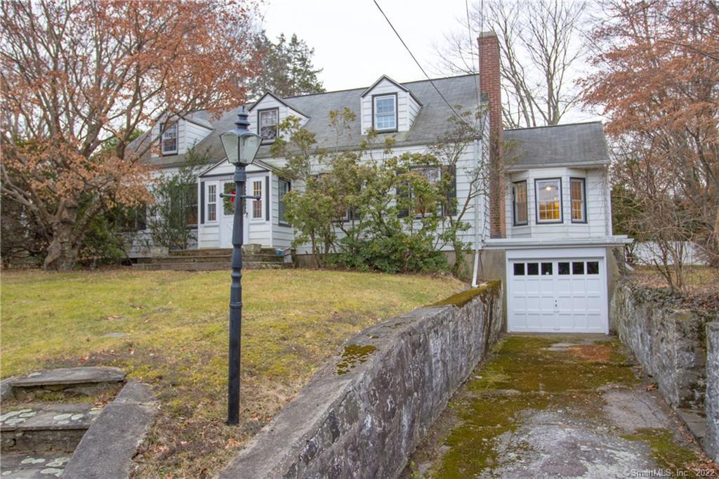 235 New Canaan Avenue Norwalk CT 06850