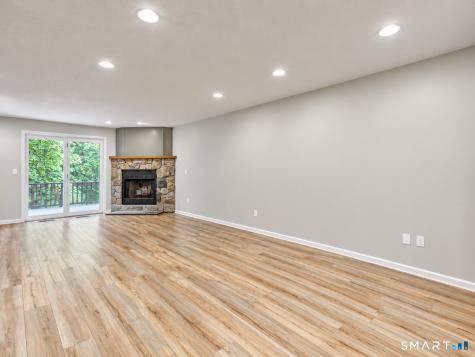 704 Mill Pond Drive South Windsor CT 06074