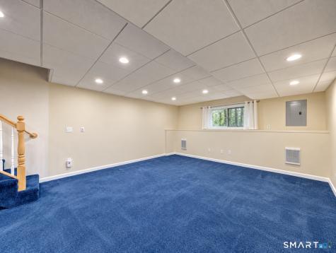 704 Mill Pond Drive South Windsor CT 06074