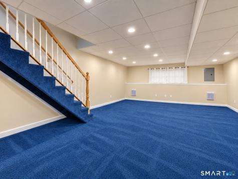 704 Mill Pond Drive South Windsor CT 06074