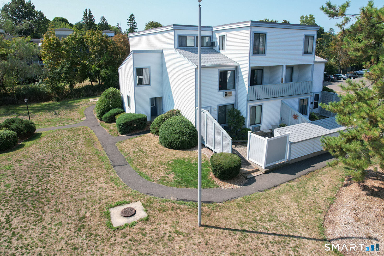 2 Hamre Lane Branford CT 06405