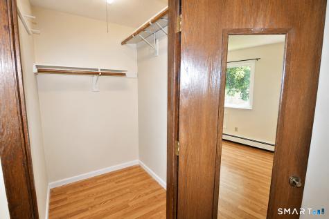 185 Scott Road Waterbury CT 06705