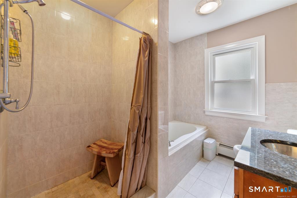 912 Corbin Avenue New Britain CT 06052