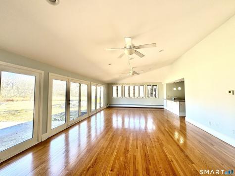 2 Meadow Place East Haven CT 06512