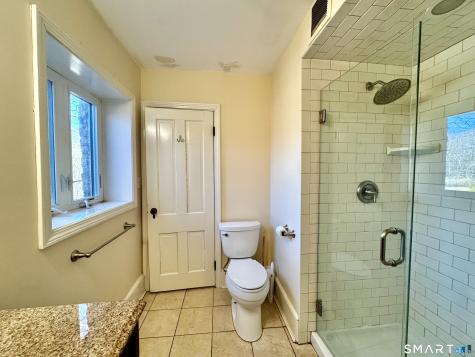 2 Meadow Place East Haven CT 06512