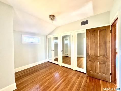 2 Meadow Place East Haven CT 06512