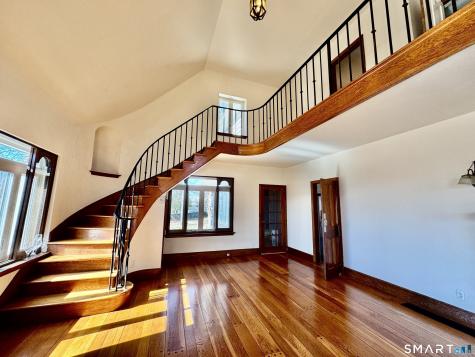 2 Meadow Place East Haven CT 06512