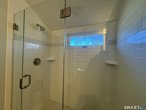 2 Meadow Place East Haven CT 06512