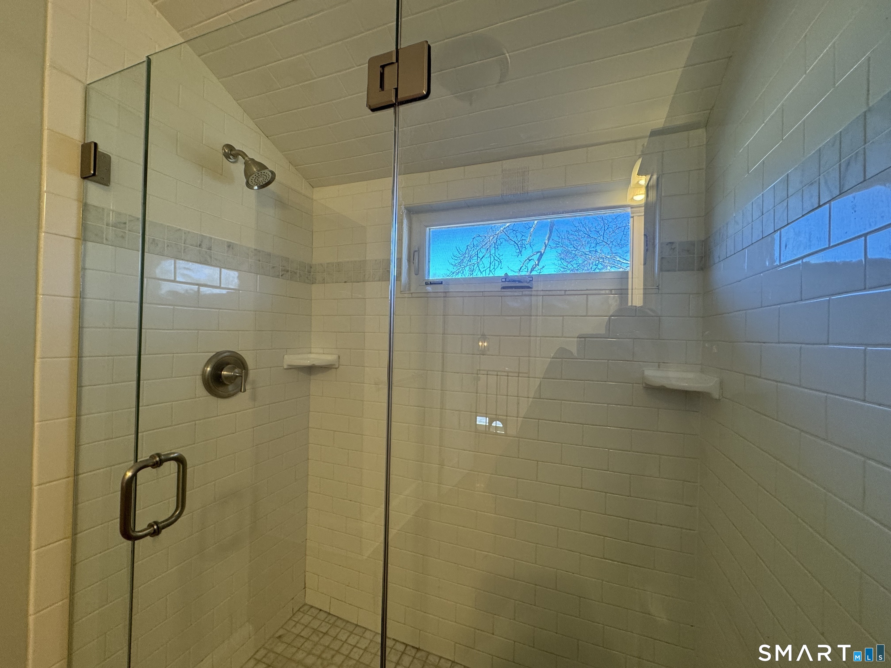 2 Meadow Place East Haven CT 06512
