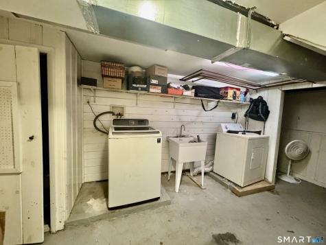 2 Meadow Place East Haven CT 06512