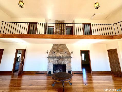 2 Meadow Place East Haven CT 06512
