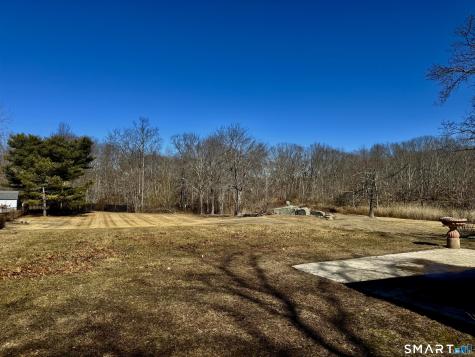 2 Meadow Place East Haven CT 06512