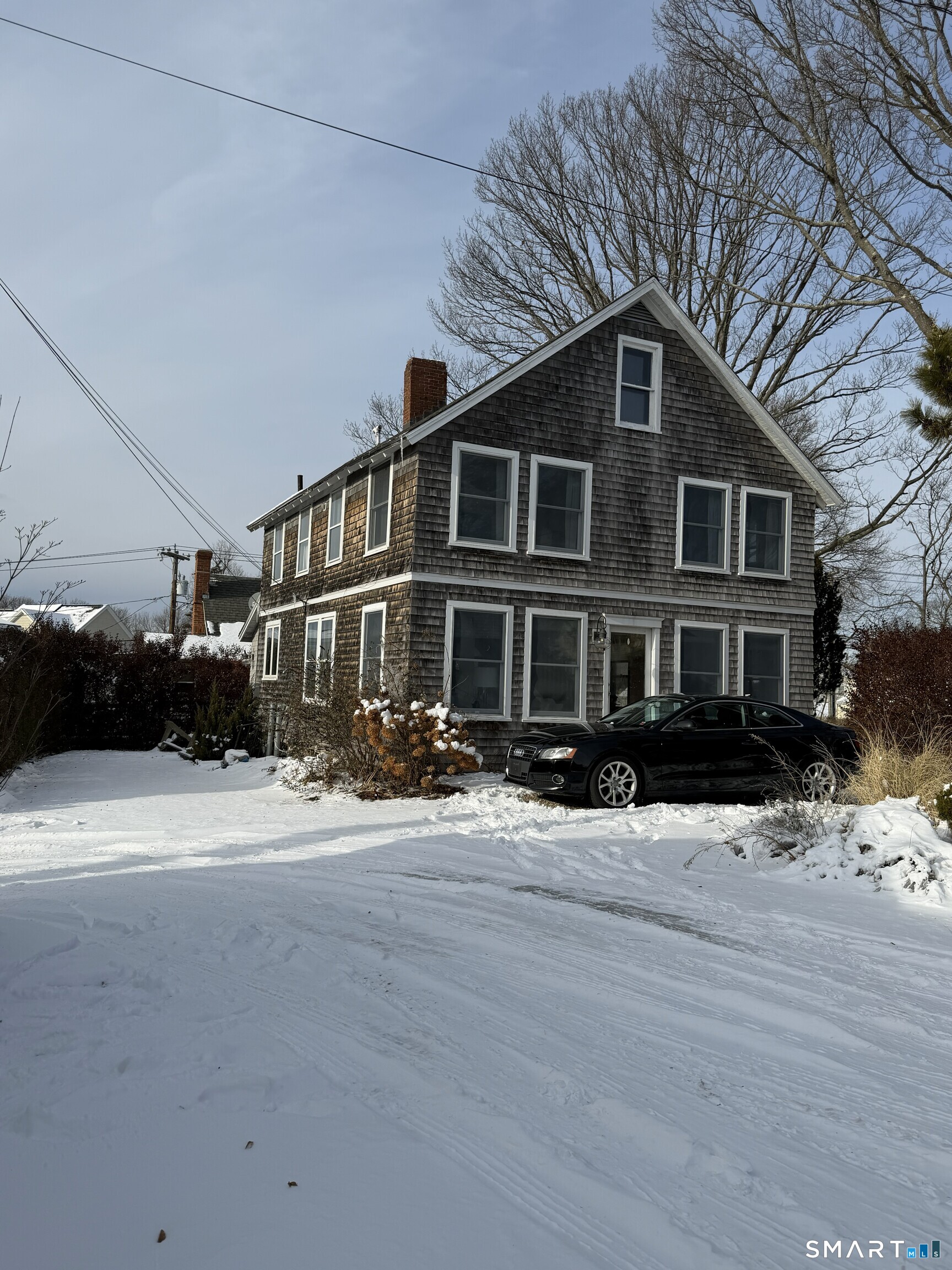 8 Tyler Avenue Branford CT 06405
