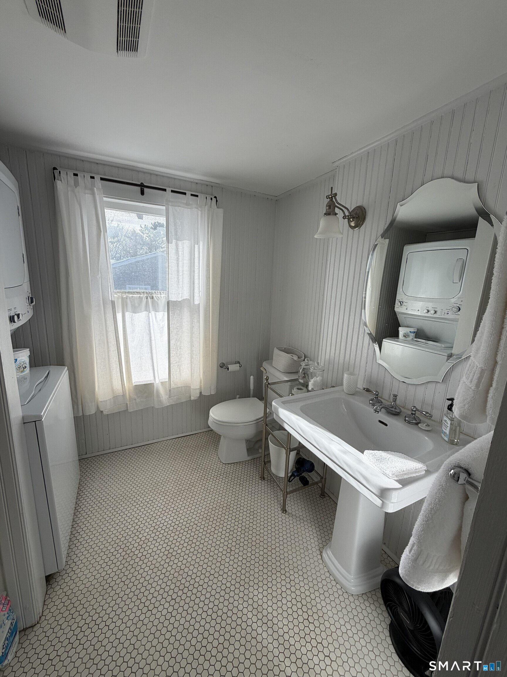 8 Tyler Avenue Branford CT 06405
