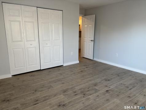 82 Longview Street Waterford CT 06385