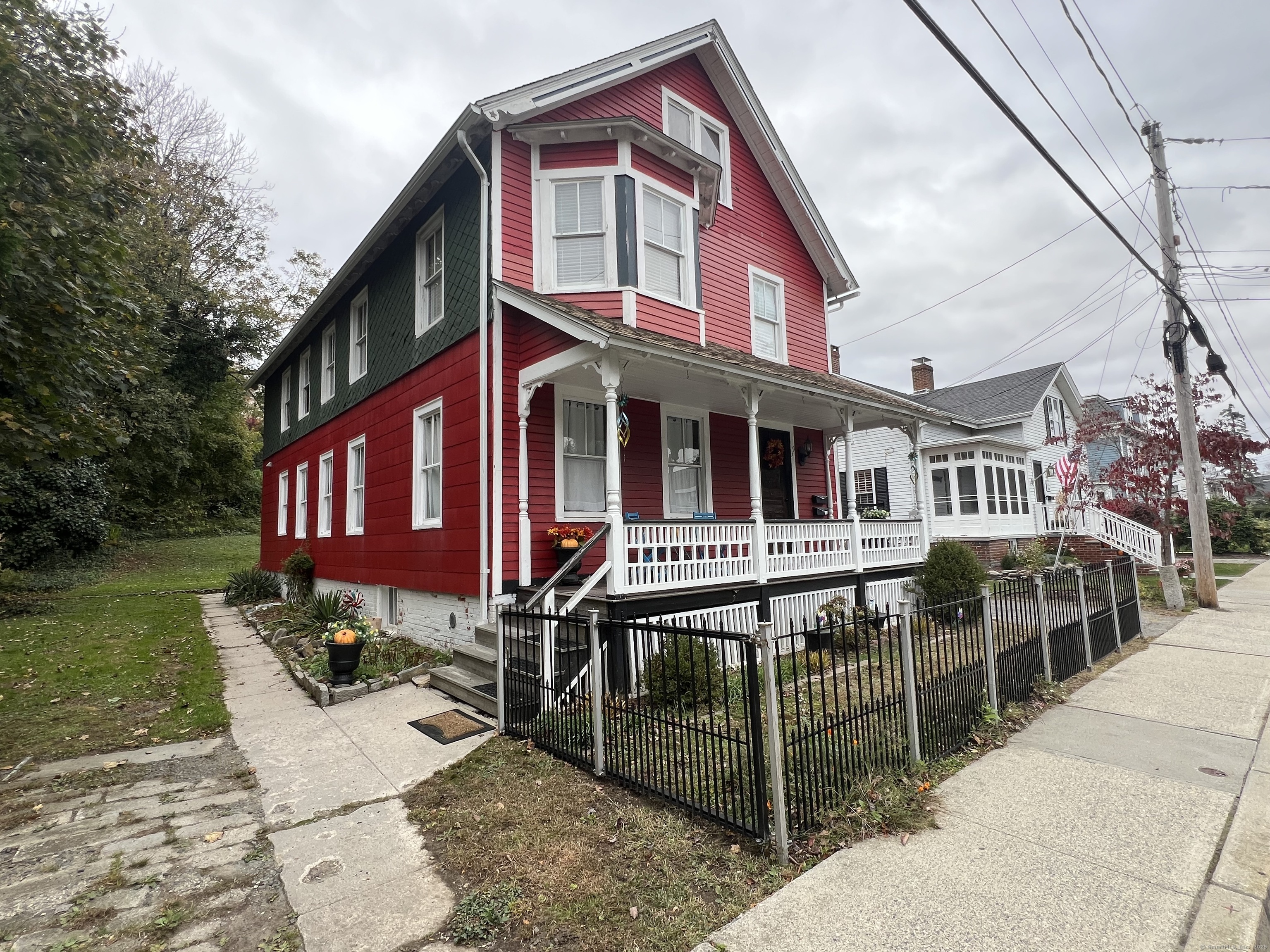39 Pearl Street Groton CT 06355