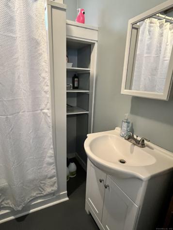 39 Pearl Street Groton CT 06355