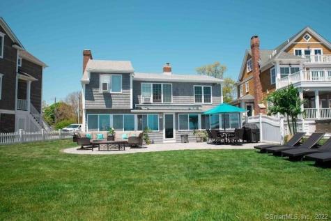 21 Groveway Clinton CT 06413