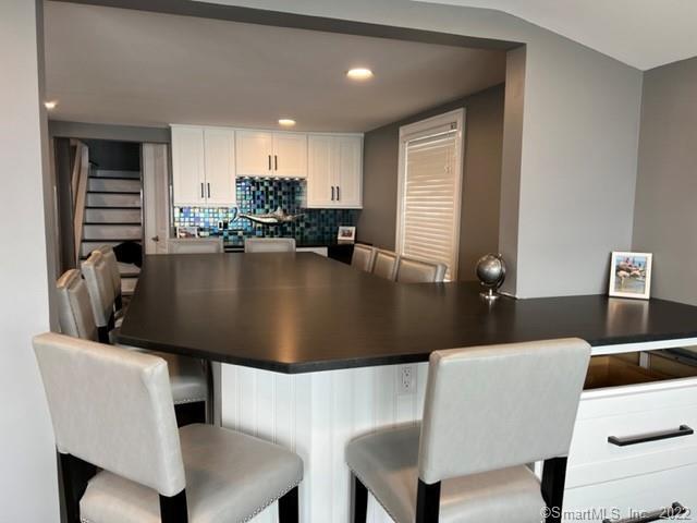 21 Groveway Clinton CT 06413