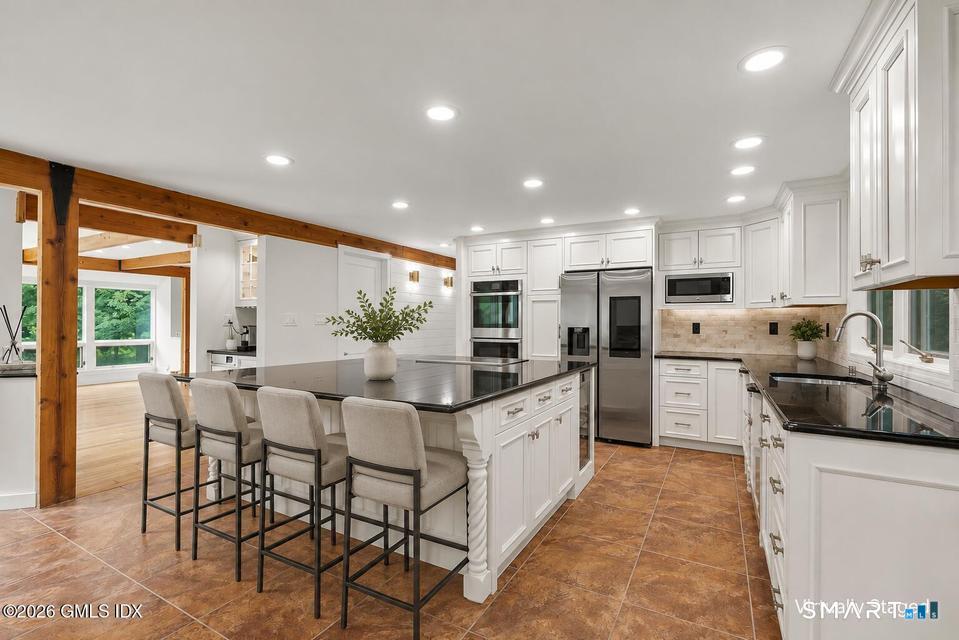 2 Choctaw Lane Greenwich CT 06831