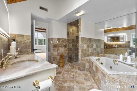 2 Choctaw Lane Greenwich CT 06831