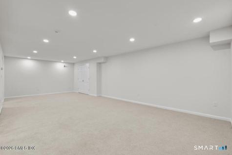 2 Choctaw Lane Greenwich CT 06831