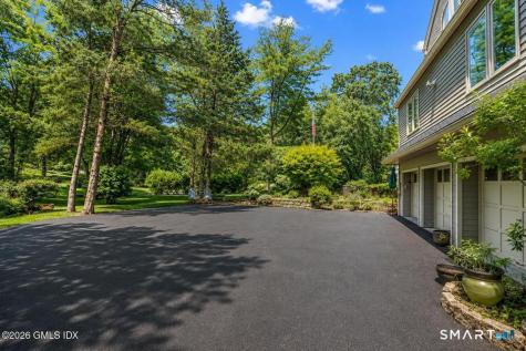 2 Choctaw Lane Greenwich CT 06831