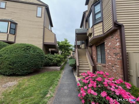 8 Oakwood Avenue Norwalk CT 06850