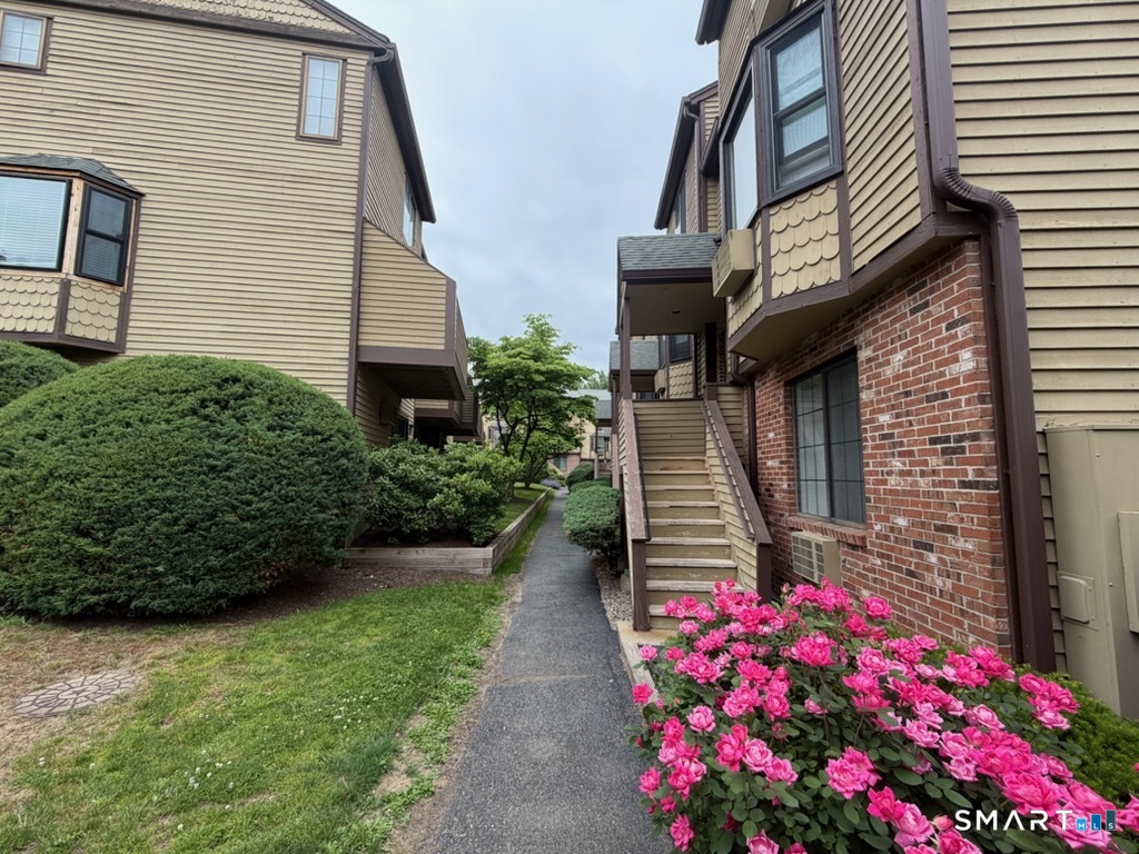 8 Oakwood Avenue Norwalk CT 06850